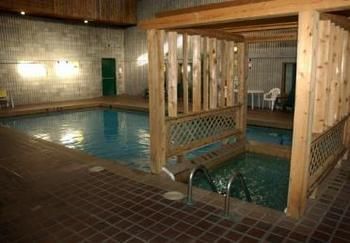 Alma Comfortable Inn Bagian luar foto